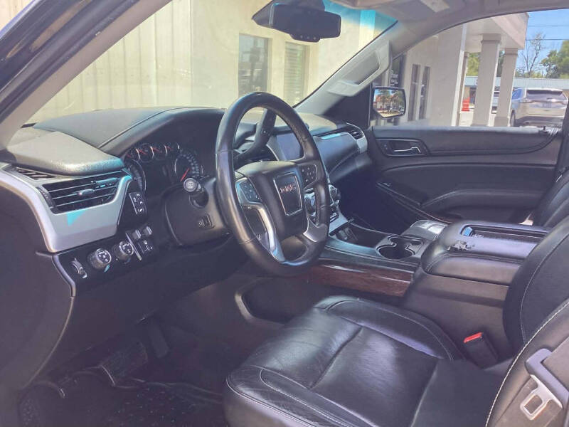 2017 GMC Yukon SLT