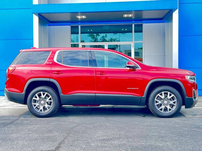 2022 GMC Acadia SLE