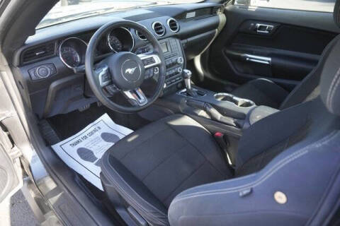 2016 Ford Mustang V6