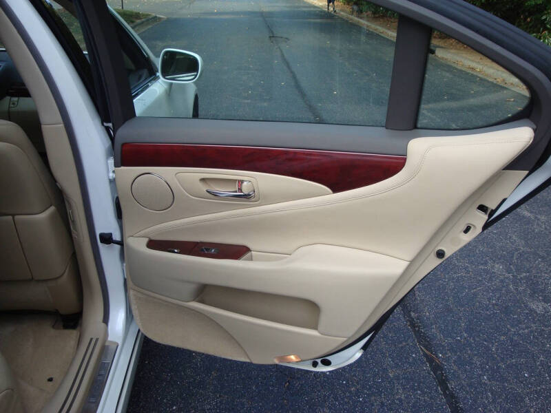 2008 Lexus LS 460
