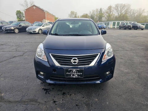 2014 Nissan Versa 1.6 SL