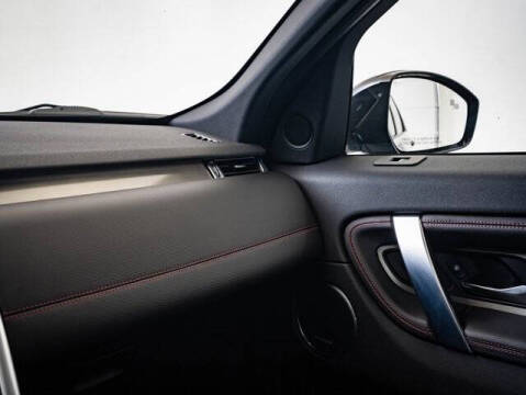 2023 Land Rover Discovery Sport P250 SE R-Dynamic