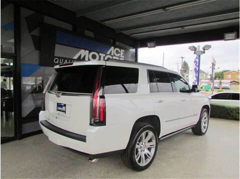 2020 Cadillac Escalade Premium Luxury