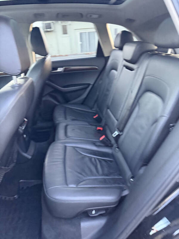 2012 Audi Q5 3.2 quattro Premium Plus