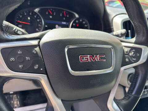 2022 GMC Terrain SLT