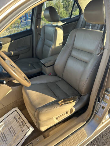 2005 Honda Accord EX V-6