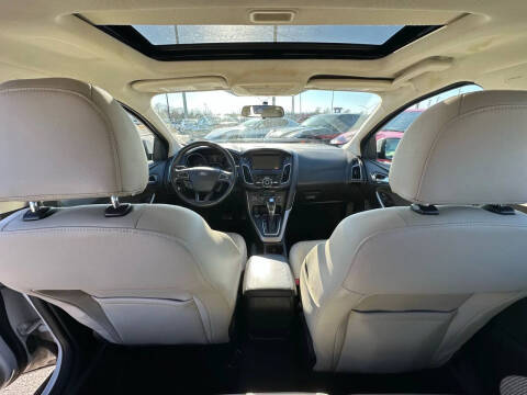 2017 Ford Focus Titanium