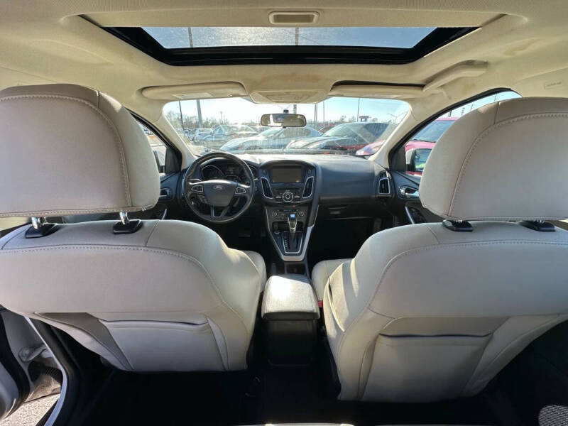 2017 Ford Focus Titanium