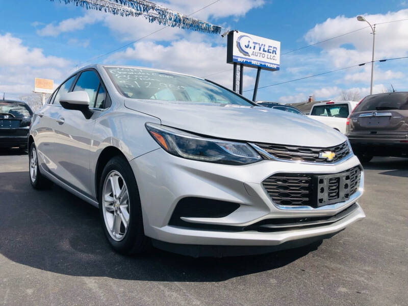 2017 Chevrolet Cruze for sale at J. Tyler Auto LLC in Evansville IN