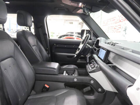 2022 Land Rover Defender 110 X-Dynamic HSE