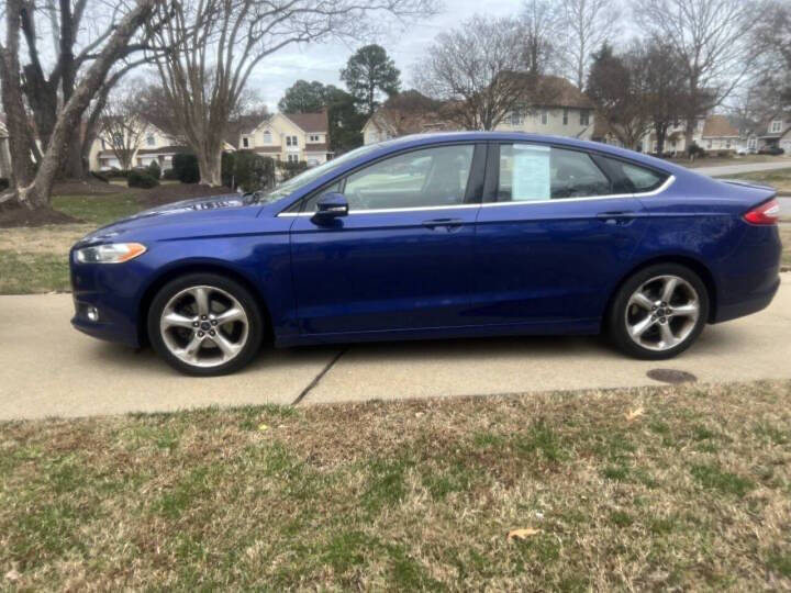 2014 Ford Fusion SE
