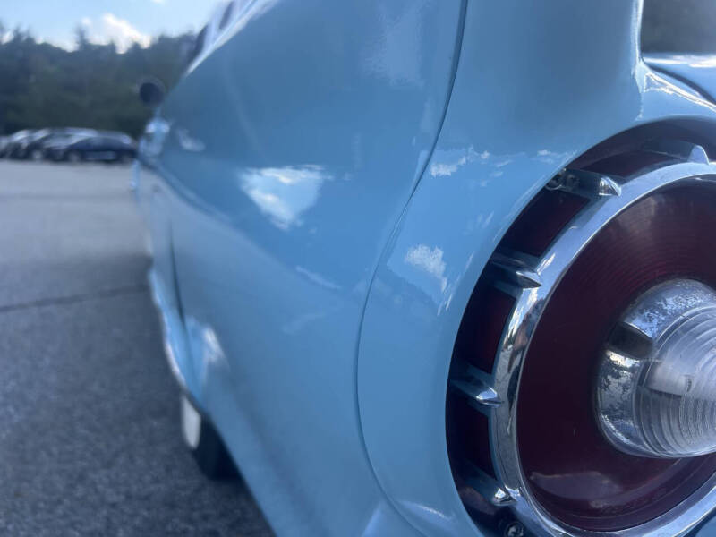 1957 Ford Thunderbird