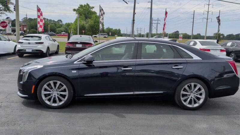 2019 Cadillac XTS Standard