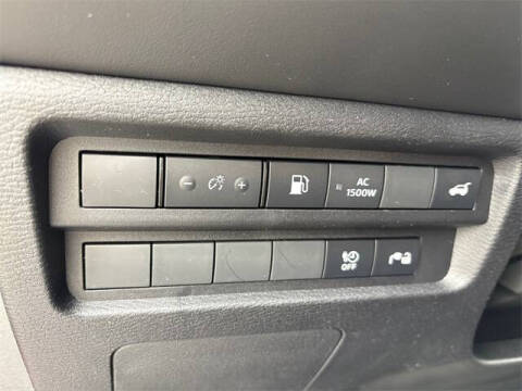 2025 Mitsubishi Outlander PHEV SEL