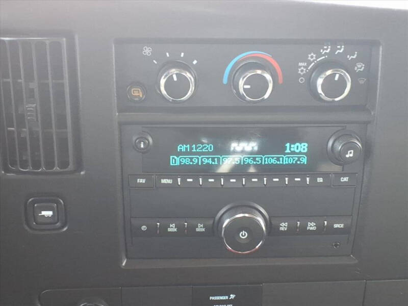 2024 Chevrolet Express 2500