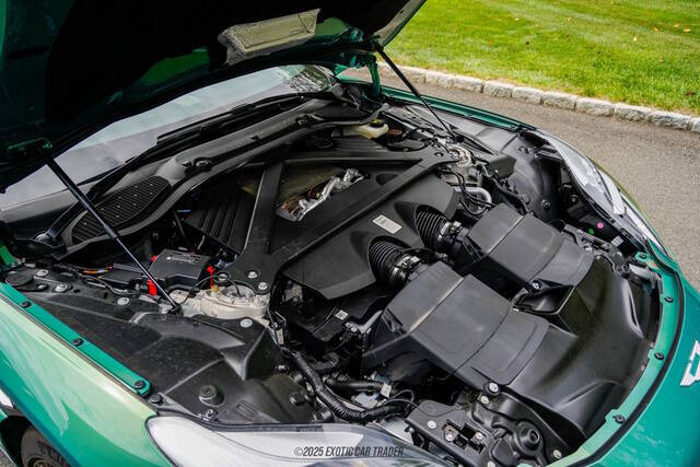 2025 Aston Martin DB12 V8