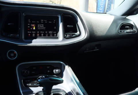 2019 Dodge Challenger SXT