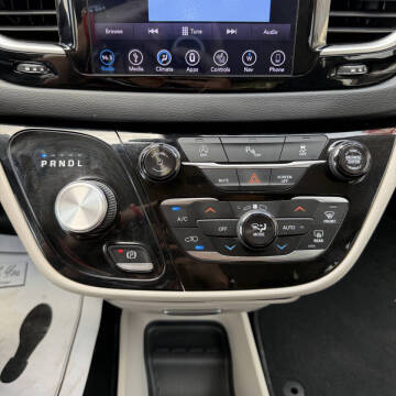 2018 Chrysler Pacifica Touring L