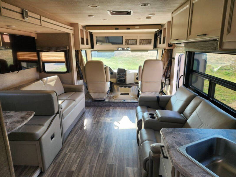2020 Ford Motorhome Chassis