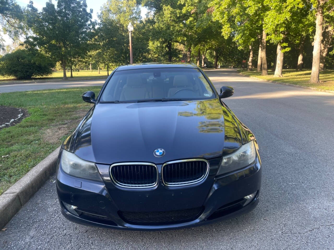 2009 BMW 3 Series for sale at Tower Grove Auto in Saint Louis, MO