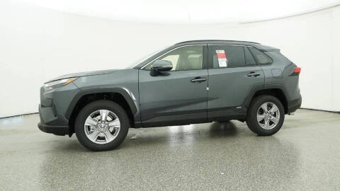 2025 Toyota RAV4 Hybrid XLE