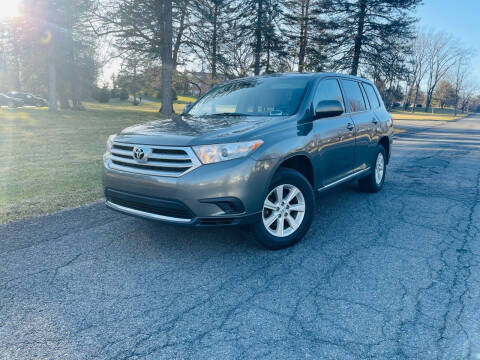 2011 Toyota Highlander for sale at Mohawk Motorcar Company in West Sand Lake NY