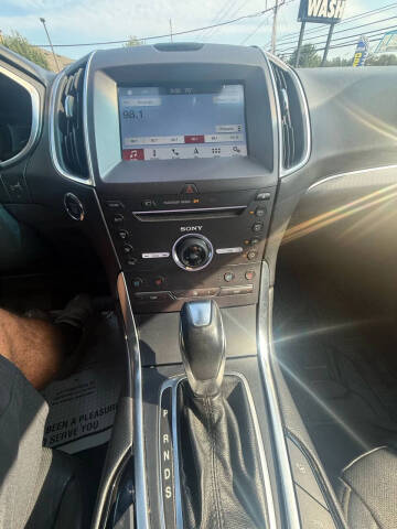 2016 Ford Edge Titanium