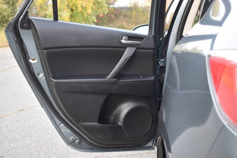 2012 Mazda MAZDA3 i Touring