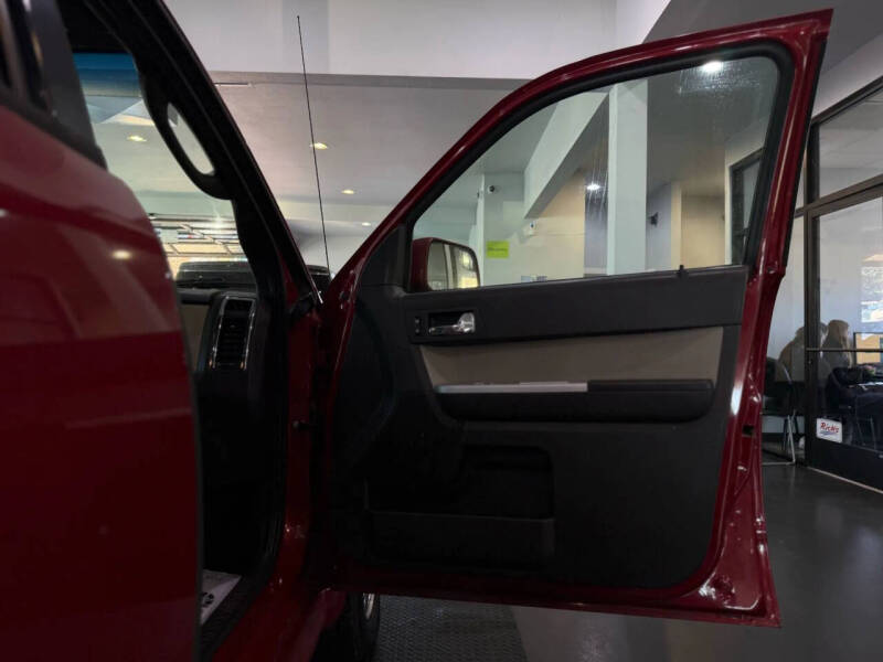 2011 Mercury Mariner Premier V6