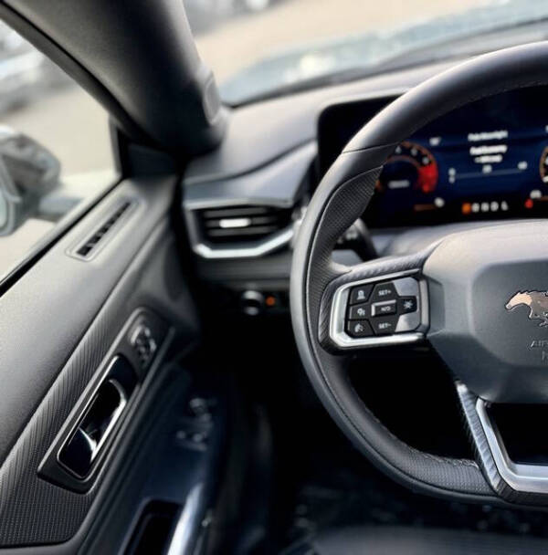 2025 Ford Mustang EcoBoost Premium