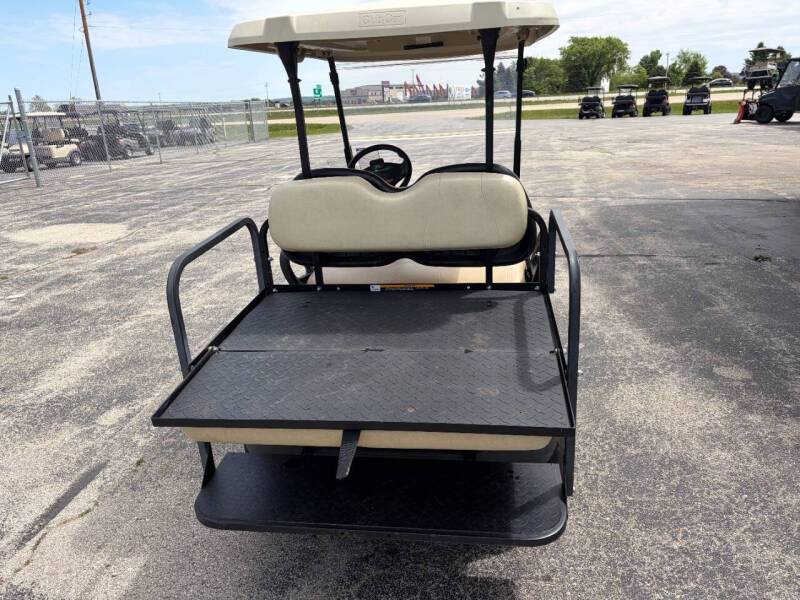 2013 Club Car Precedent