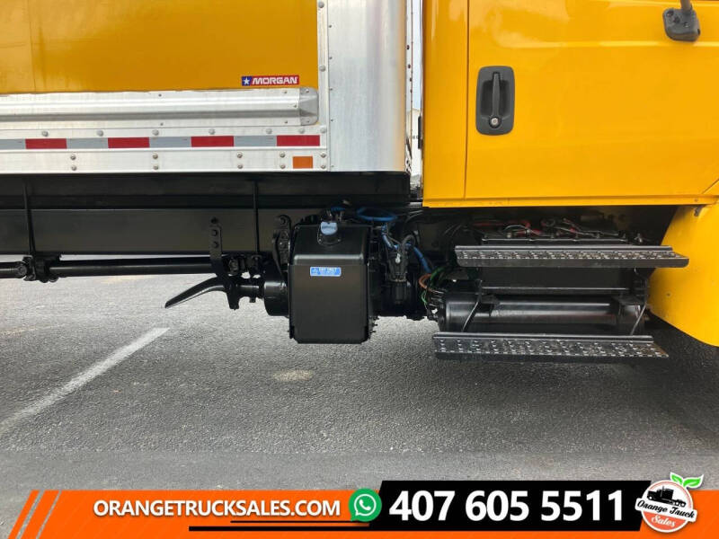 2018 International DuraStar 4300