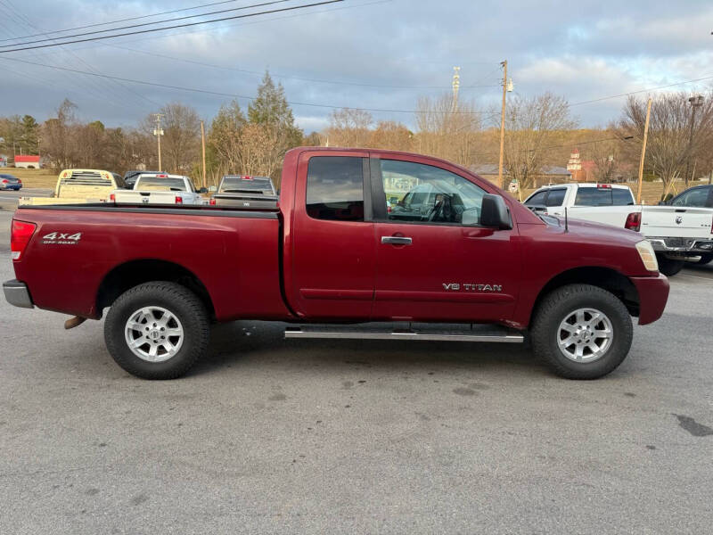 2006 Nissan Titan SE photo 3