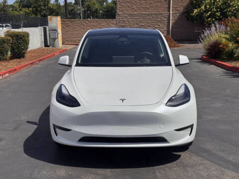 2024 Tesla Model Y Long Range