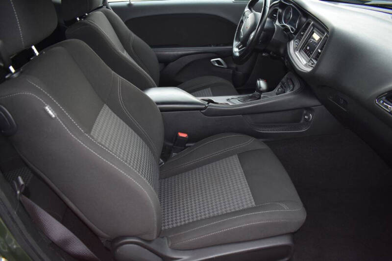 2023 Dodge Challenger SXT