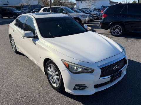 2015 Infiniti Q50 Premium