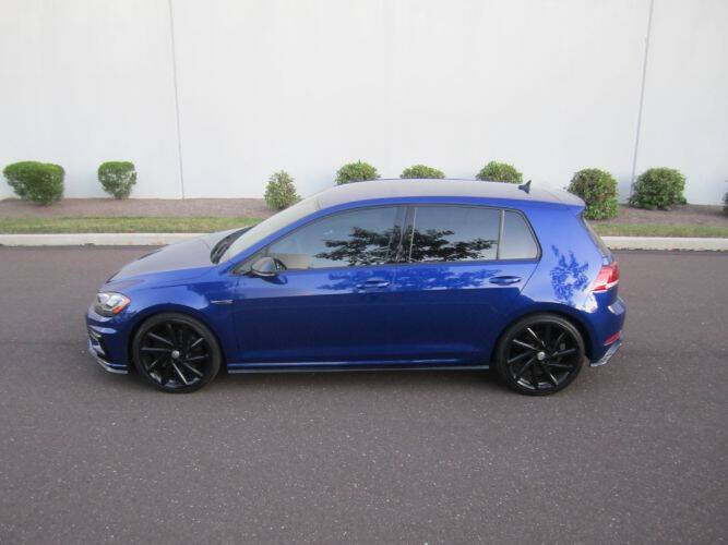 2018 Volkswagen Golf R 4Motion