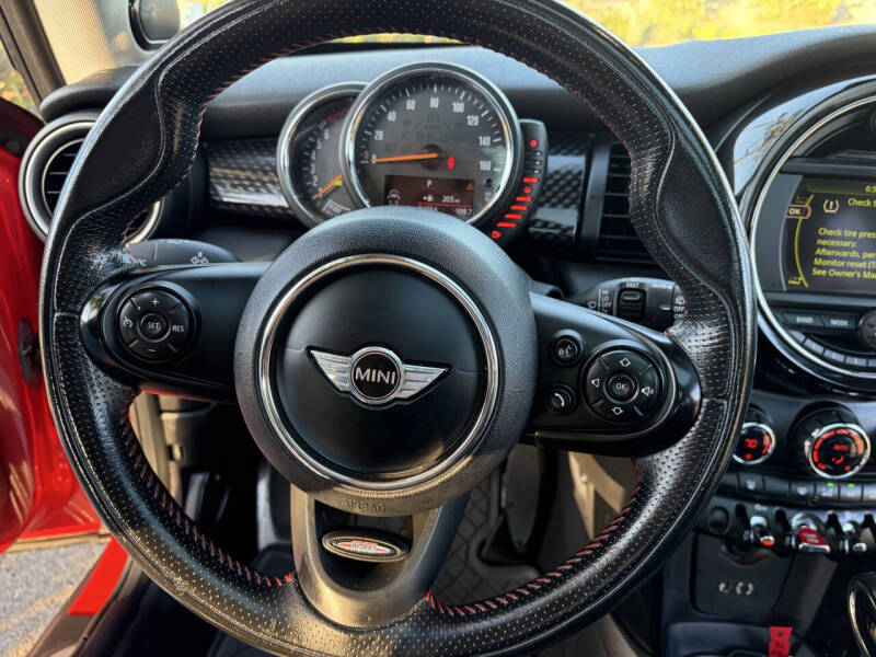2015 MINI Hardtop 2 Door Cooper S