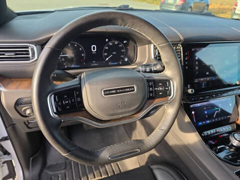 2022 Jeep Grand Wagoneer Series II