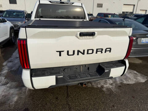 2022 Toyota Tundra SR5