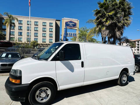 2019 Chevrolet Express 2500