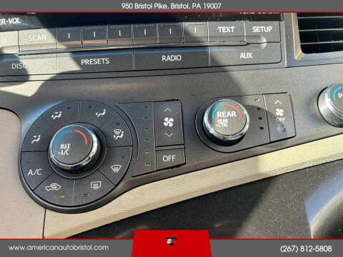 2011 Toyota Sienna