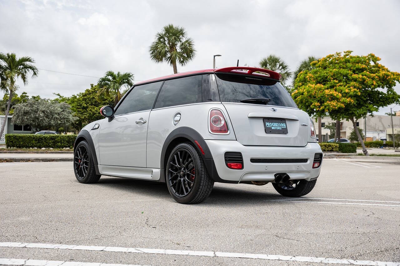 2012 MINI Cooper Hardtop 8
