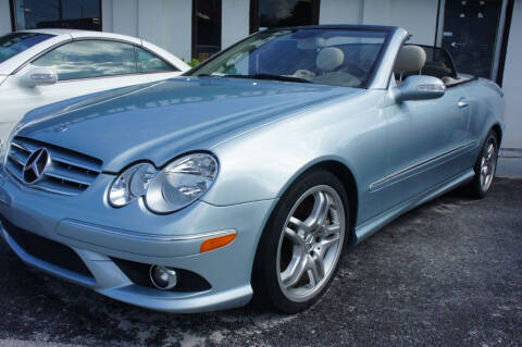 2008 Mercedes-Benz CLK for sale at Dream Machines USA in Lantana FL