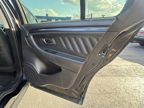 2010 Ford Taurus Limited