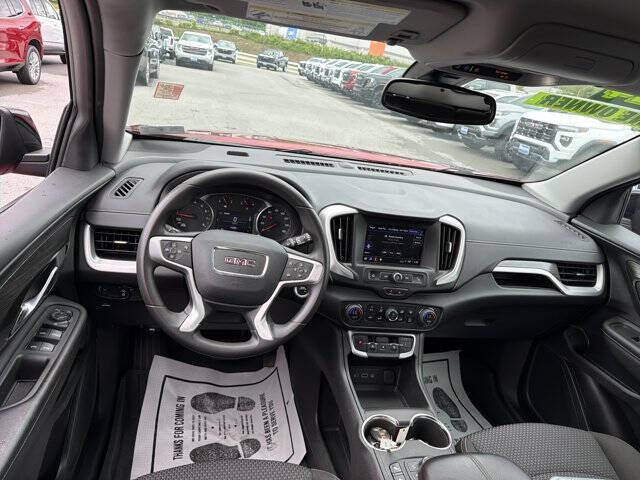 2024 GMC Terrain SLE