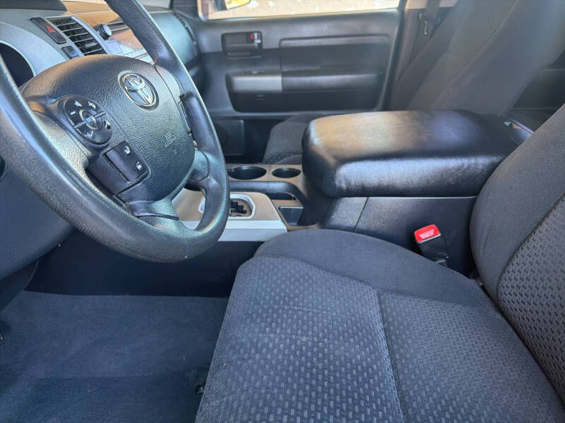 2012 Toyota Tundra Grade