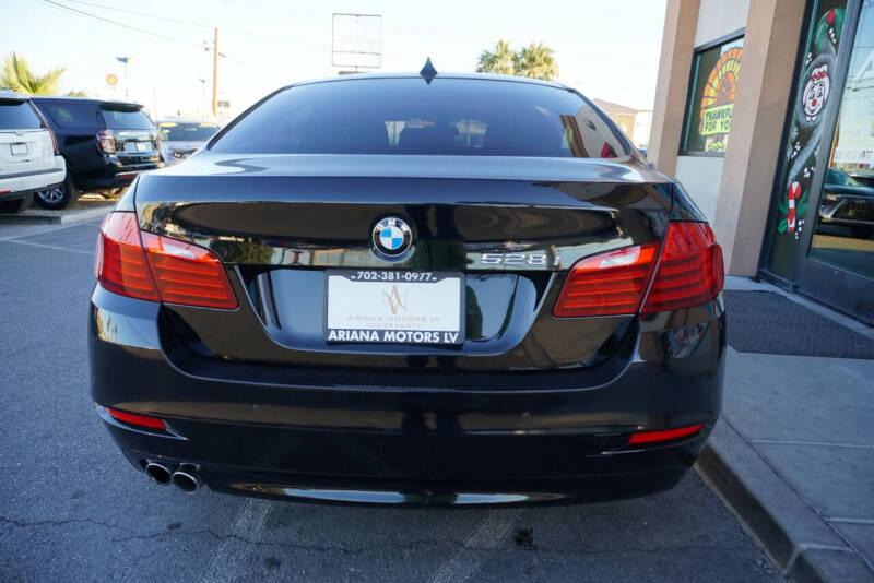 2015 BMW 5 Series 528i