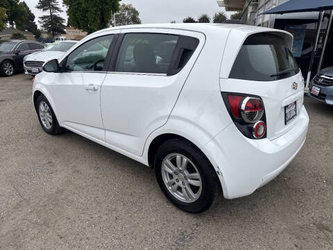 2015 Chevrolet Sonic LT Auto