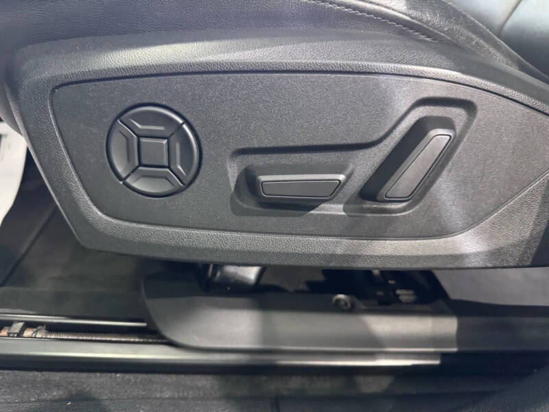 2021 Audi Q3 quattro Premium 40 TFSI